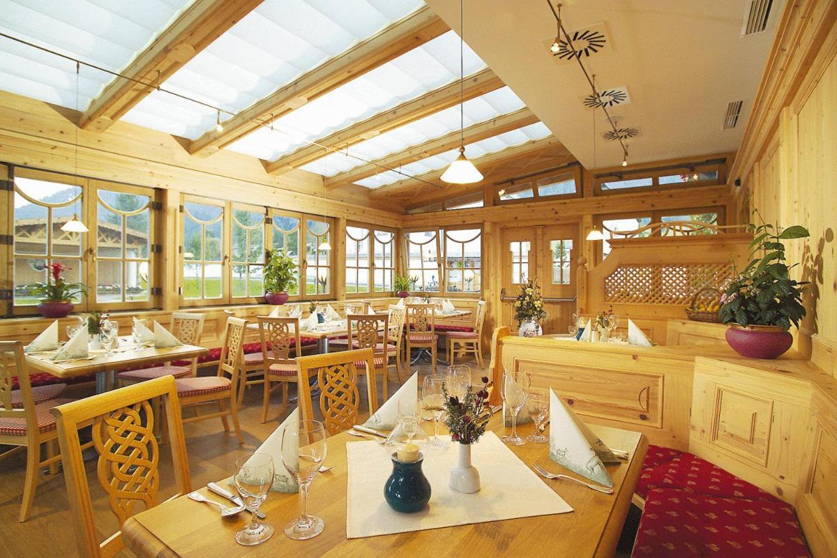 Hotel Hubertus Mit Erlebnislandgasthof Reitherwirt Kitzbühel Exteriér fotografie