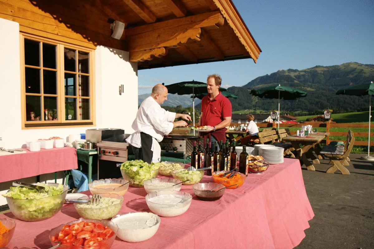 Hotel Hubertus Mit Erlebnislandgasthof Reitherwirt Kitzbühel Exteriér fotografie