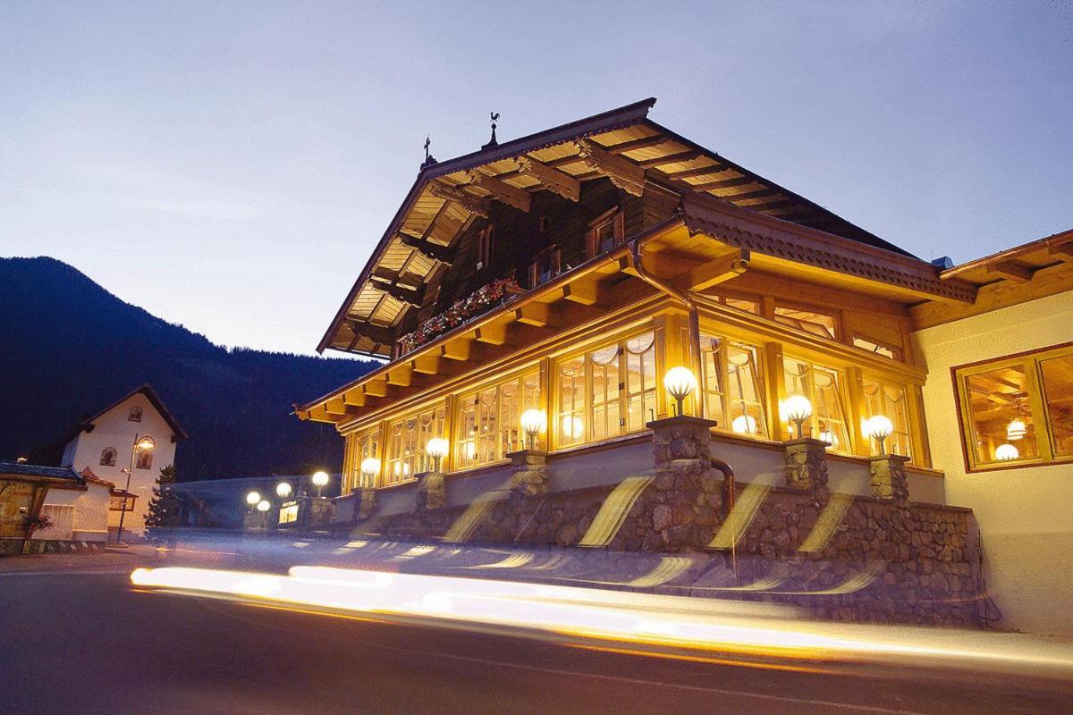 Hotel Hubertus Mit Erlebnislandgasthof Reitherwirt Kitzbühel Exteriér fotografie