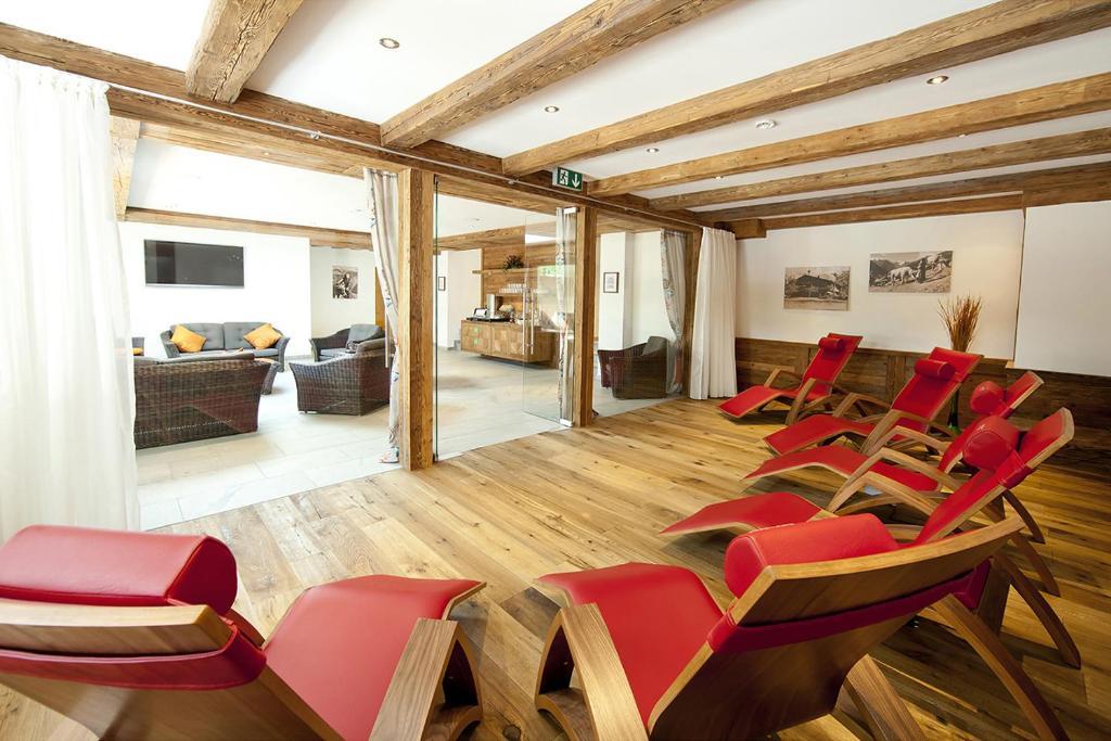 Hotel Hubertus Mit Erlebnislandgasthof Reitherwirt Kitzbühel Exteriér fotografie