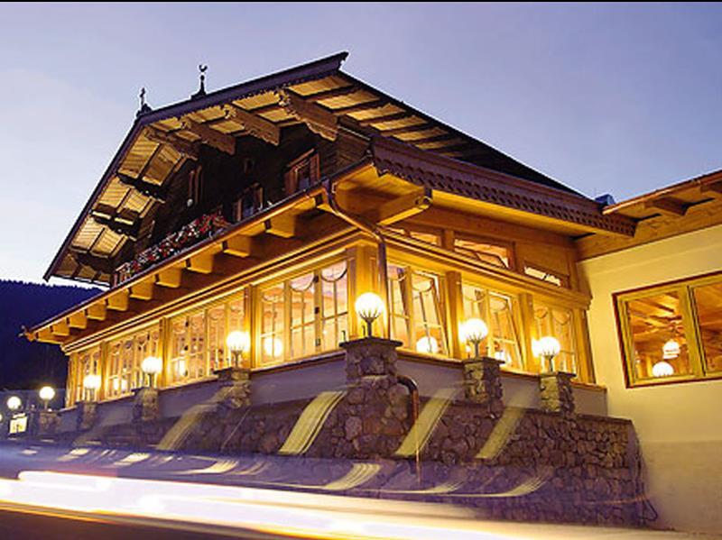 Hotel Hubertus Mit Erlebnislandgasthof Reitherwirt Kitzbühel Exteriér fotografie